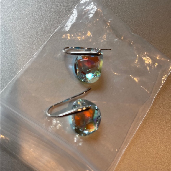 Genuine Swarovski Galet Pierced Earrings Rhodium Plated - Picture 12 of 16